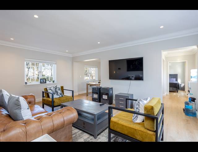 3 BEDROOM PENTHOUSE FOR SALE IN CLAREMONT UPPER